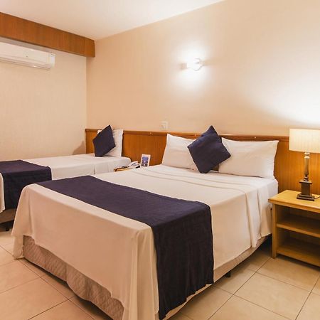 Hotel Dan Inn Araraquara By Nacional Inn Exterior photo