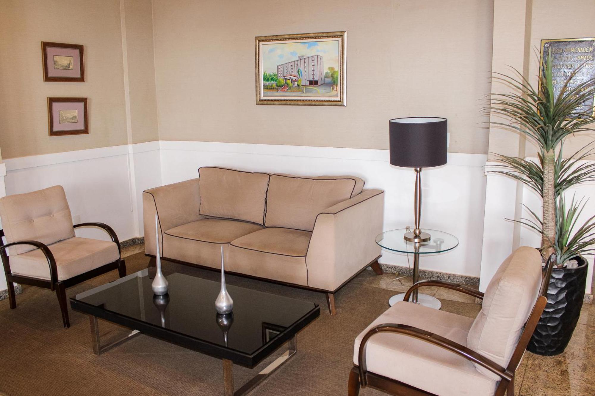 Hotel Dan Inn Araraquara By Nacional Inn Exterior photo
